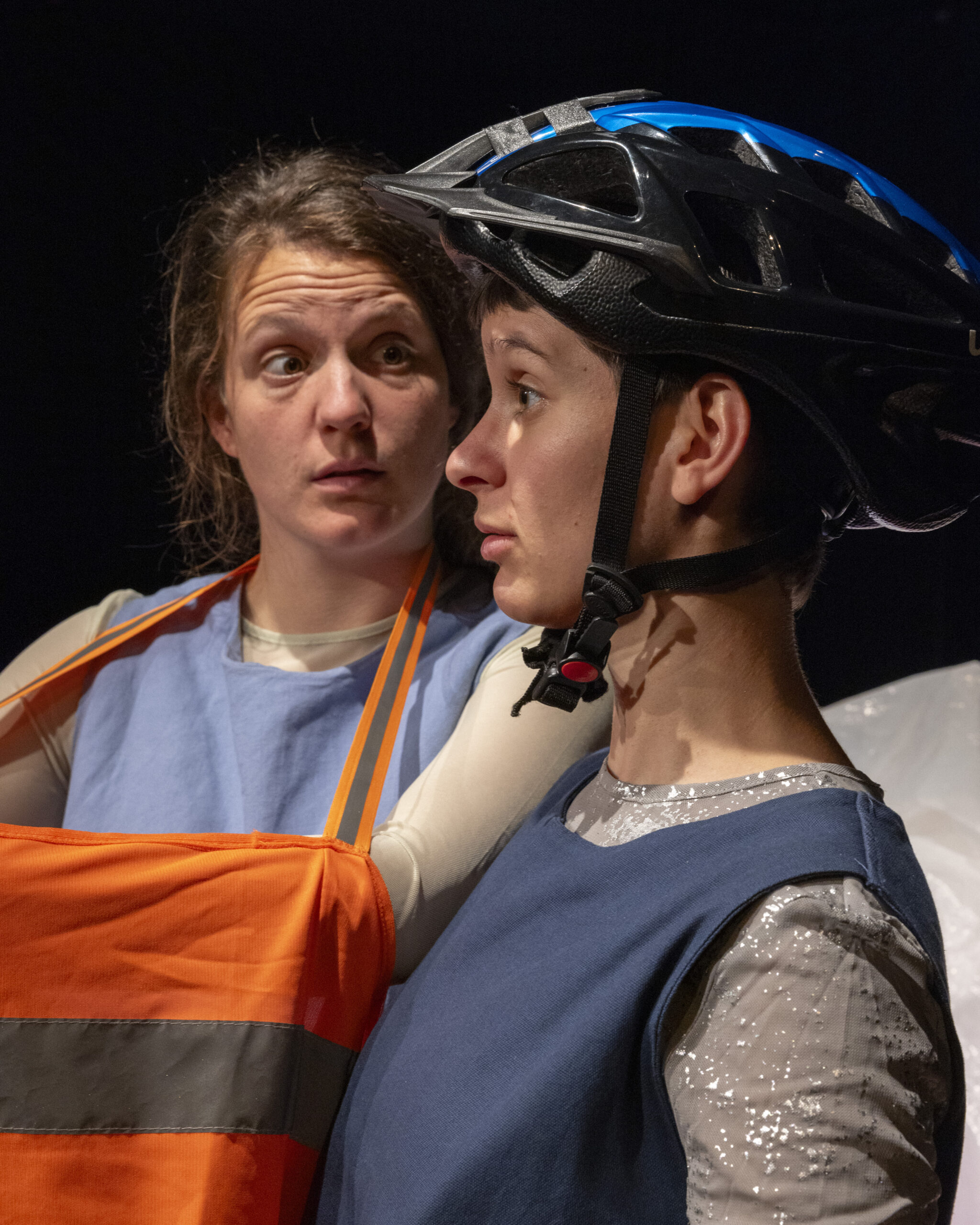 241029_Uantuzten_Einhorn_high_res_A_02 241029_Uantuzten_Einhorn_high_res_A_02